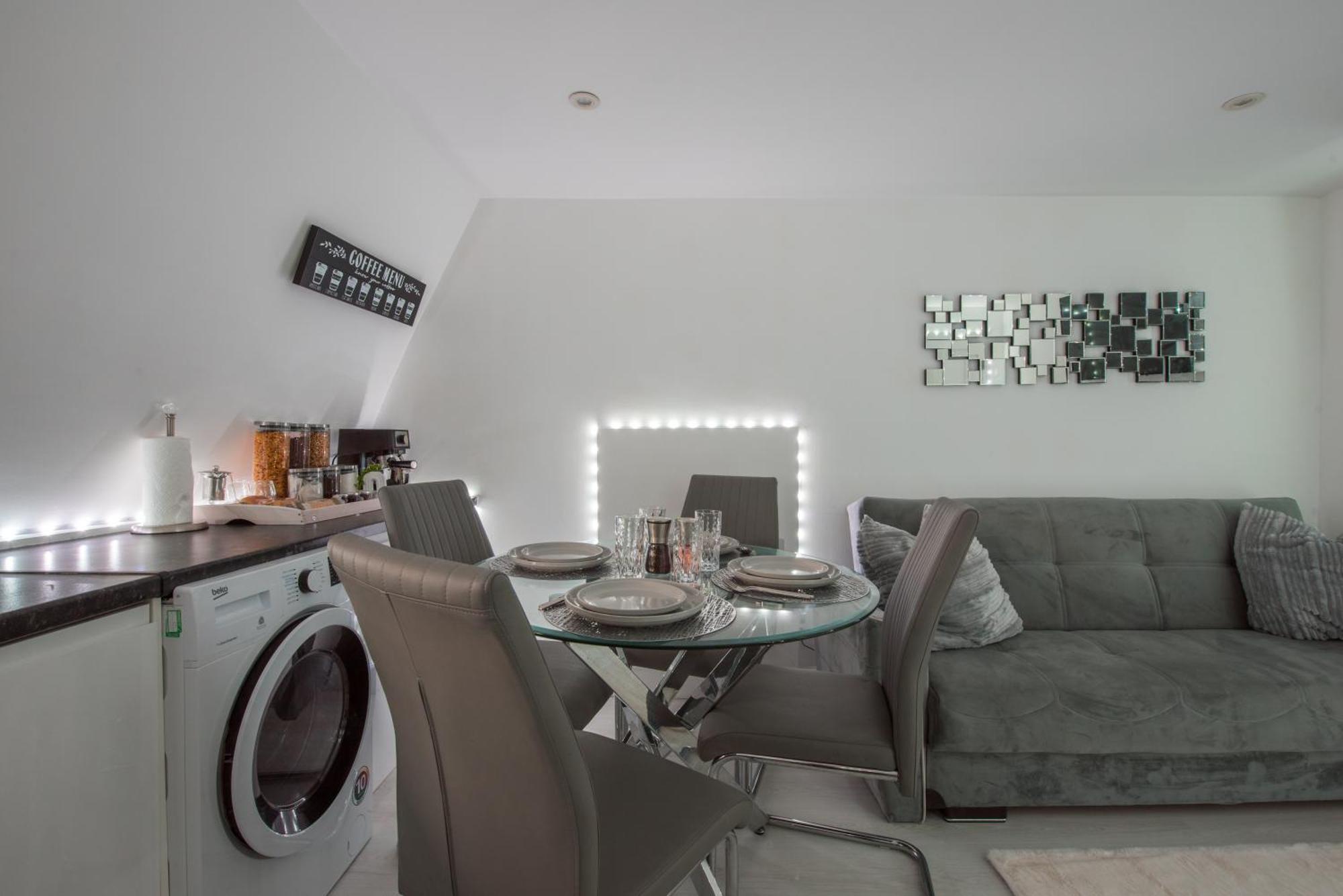 Parade Gardens Boutique Apartments- Central, Grade I Listed, 4K Tvs, Hidden Views Бат Екстериор снимка